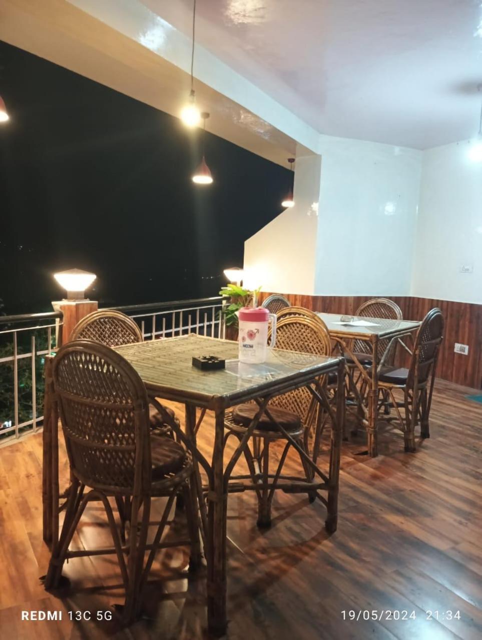 Hotel Antarctica &Pine N Dine Blues Cafe 马拉里 外观 照片